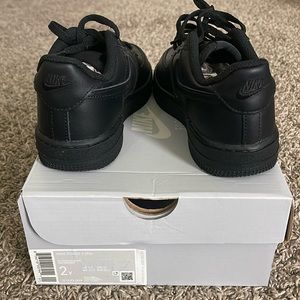 Little Boys Black Nike Force 1 Size 2Y (Brand New with box)